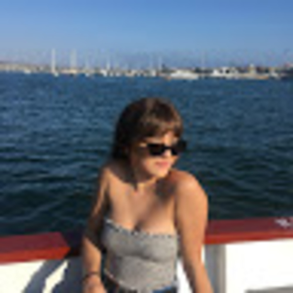 Meet your Posher, Stephanie